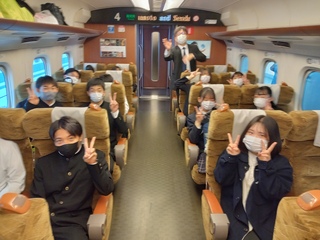 DSC_新幹線４号車